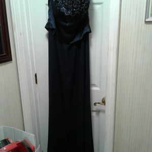 Strapless full length formal dress *make offer *